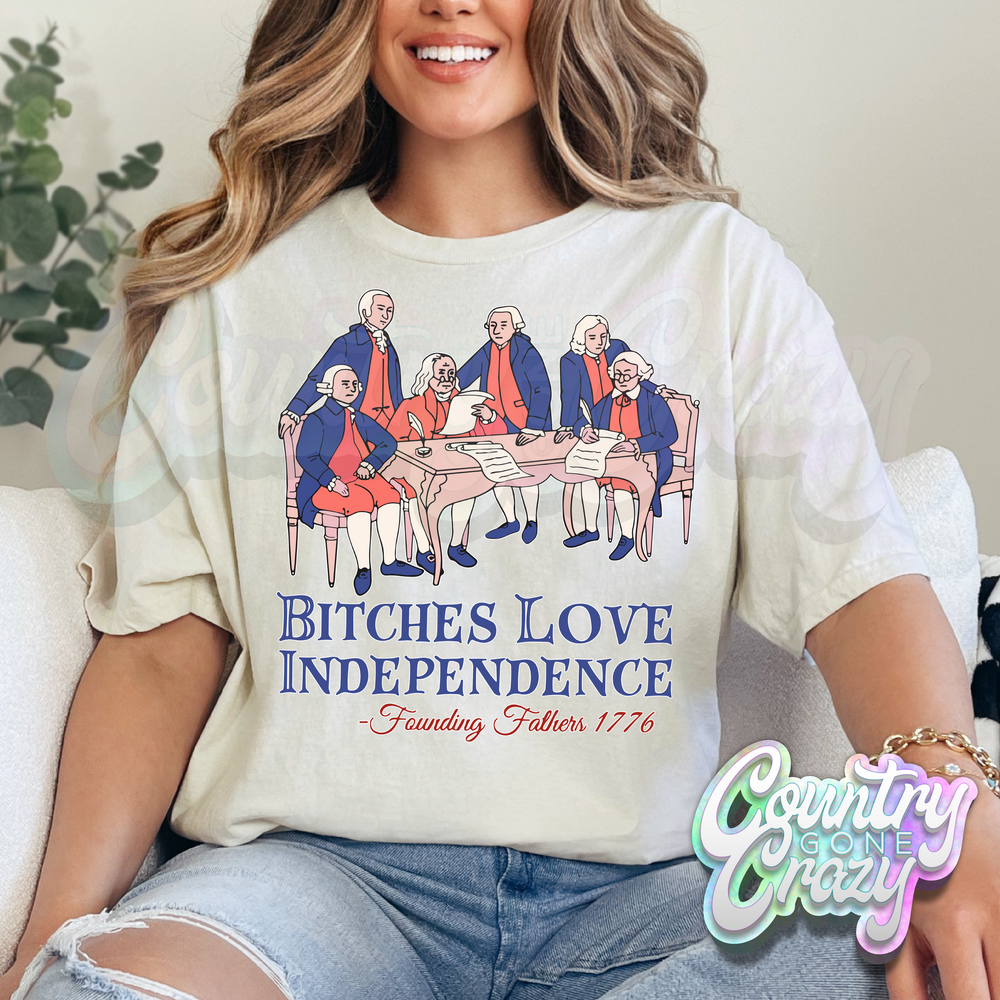 LOVE INDEPENDENCE // NATURAL T-SHIRT-Country Gone Crazy-Country Gone Crazy