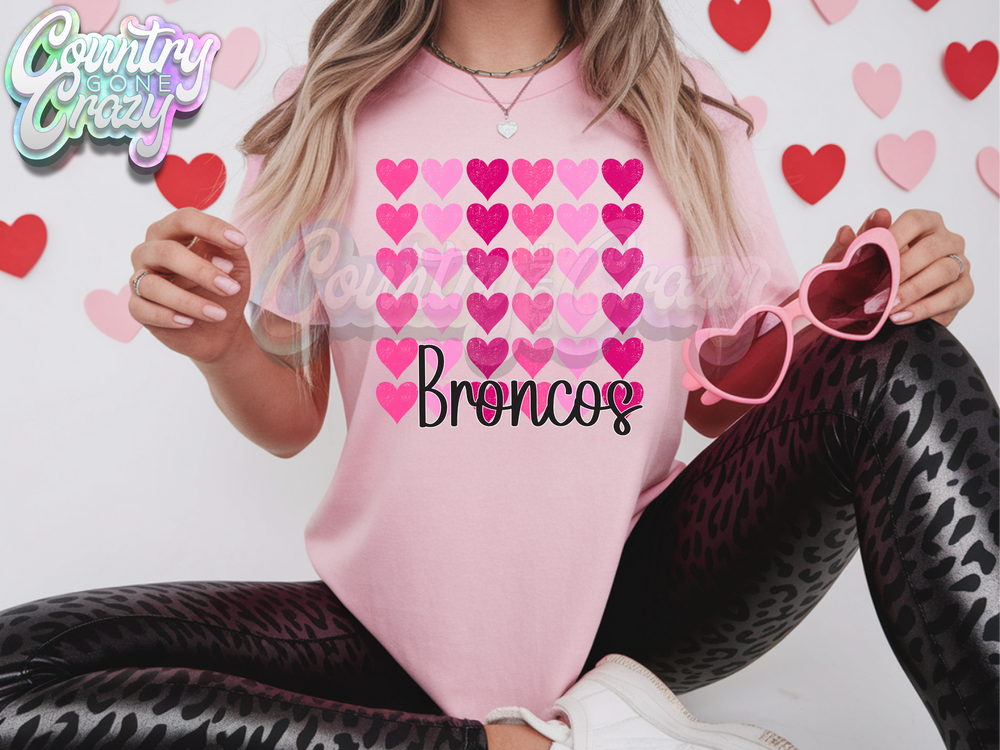 BRONCOS - LOVE STRUCK - T-SHIRT-Country Gone Crazy-Country Gone Crazy