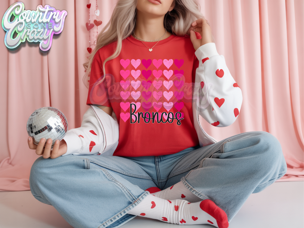 BRONCOS - LOVE STRUCK - T-SHIRT-Country Gone Crazy-Country Gone Crazy
