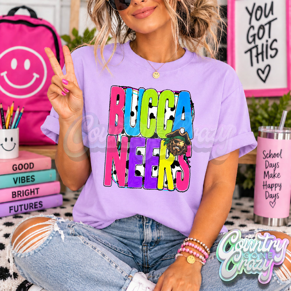 BUCCANEERS ** COLOR POP ** T-SHIRT-Country Gone Crazy-Country Gone Crazy