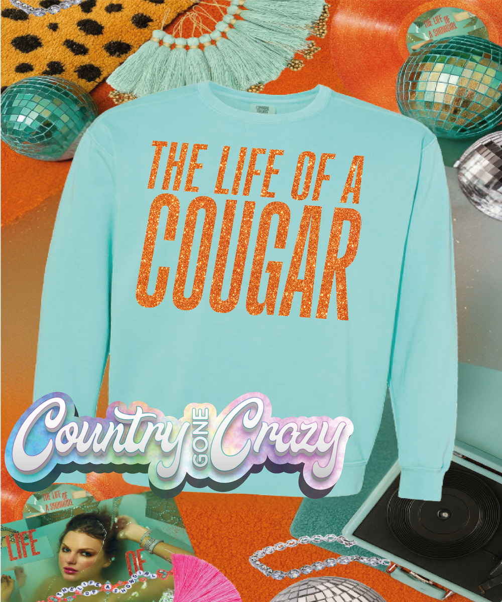 THE LIFE OF A COUGAR //-Country Gone Crazy-Country Gone Crazy
