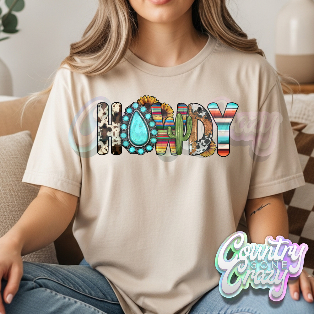 HOWDY // SAND T-SHIRT-Country Gone Crazy-Country Gone Crazy