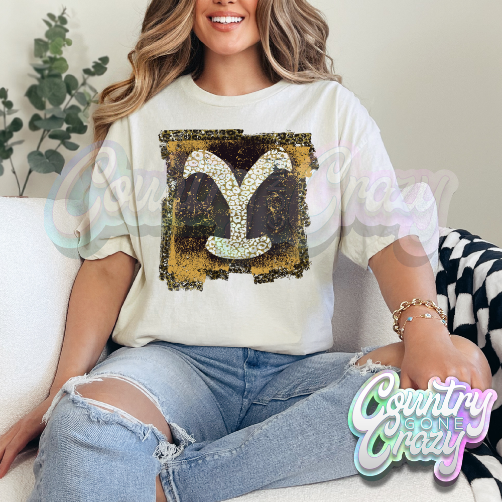 YELLOWSTONE LEOPARD // NATURAL T-SHIRT-Country Gone Crazy-Country Gone Crazy