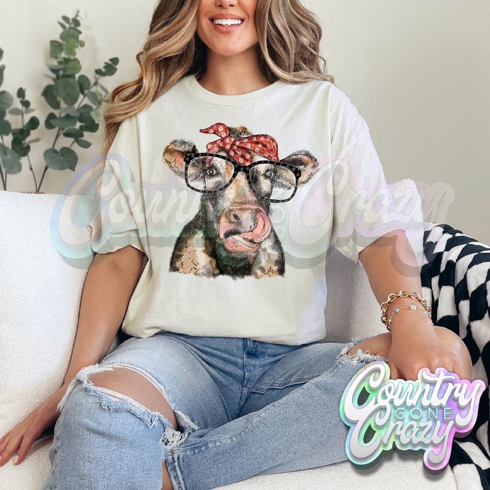 COW BANDANA AND GLASSES // NATURAL T-SHIRT-Country Gone Crazy-Country Gone Crazy