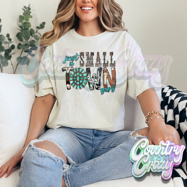 JUST A SMALL TOWN GIRL // NATURAL T-SHIRT-Country Gone Crazy-Country Gone Crazy