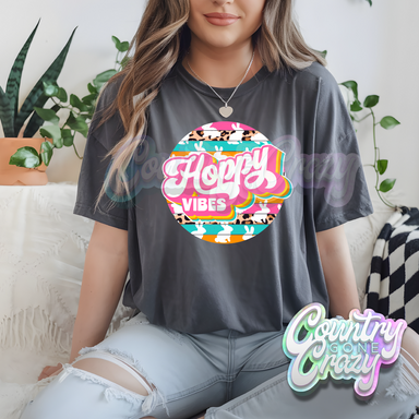 HOPPY VIBES RETRO CIRCLE - CHARCOAL T-SHIRT-Country Gone Crazy-Country Gone Crazy