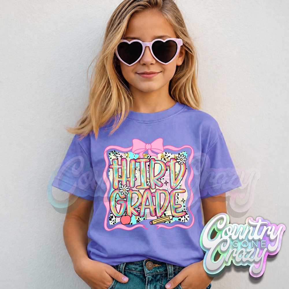 RAINBOW SKETCH // GRADE LEVEL // T-SHIRT