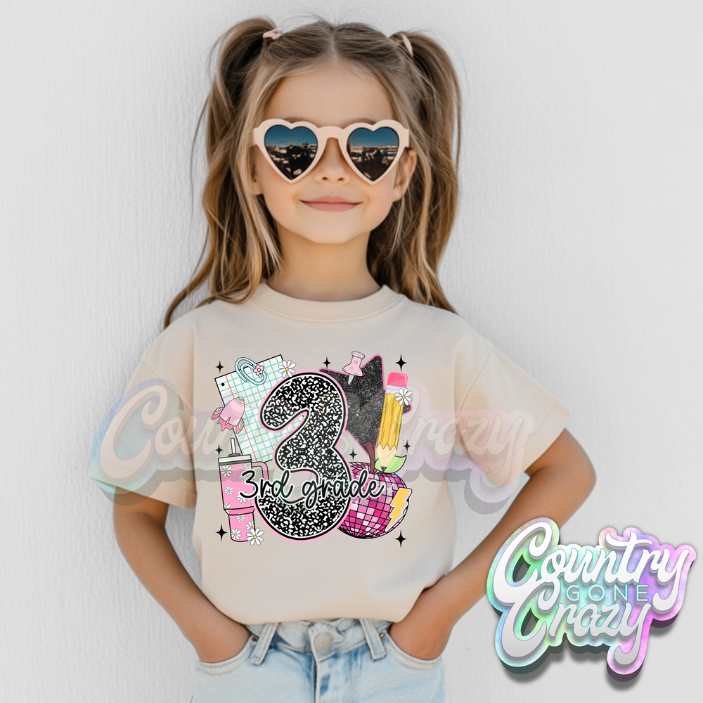 COMPOSITION STAR // GRADE LEVEL // T-SHIRT
