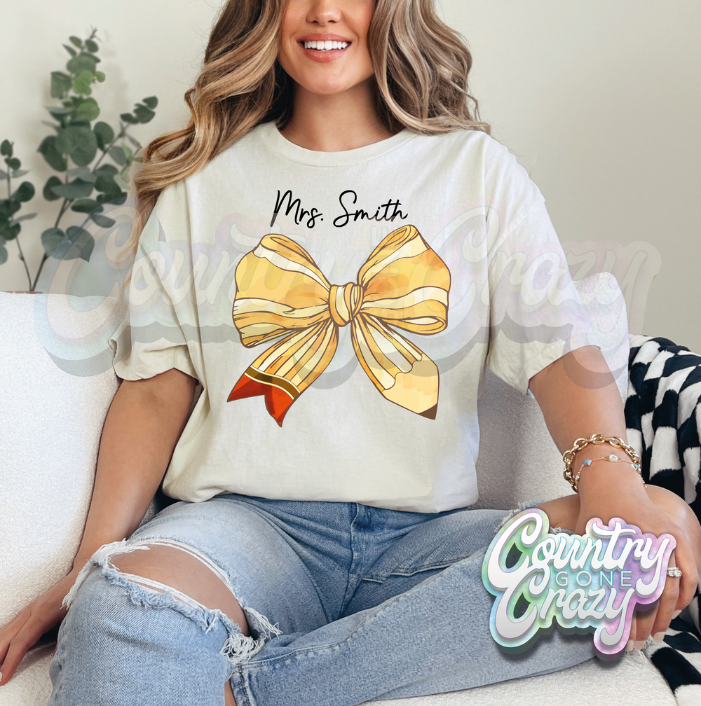 CUSTOM TEACHER BOW // NATURAL T-SHIRT-Country Gone Crazy-Country Gone Crazy