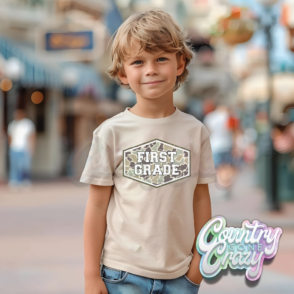 CAMO // GRADE LEVEL // T-SHIRT-Country Gone Crazy-Country Gone Crazy