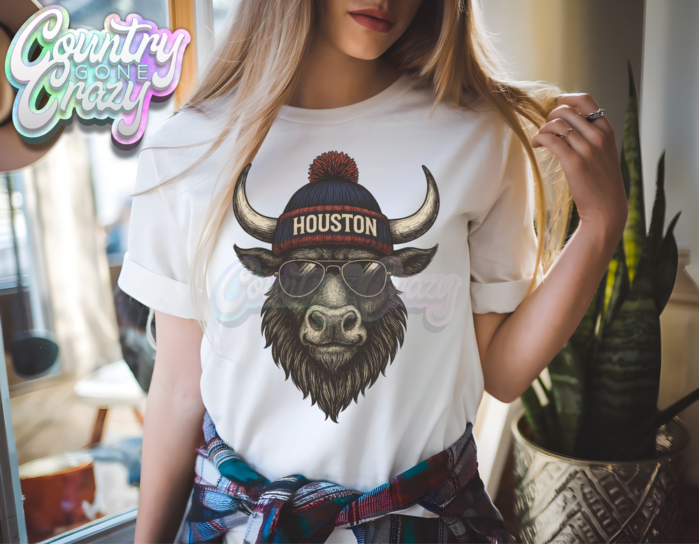 TEXANS BULL WITH HAT-Country Gone Crazy-Country Gone Crazy